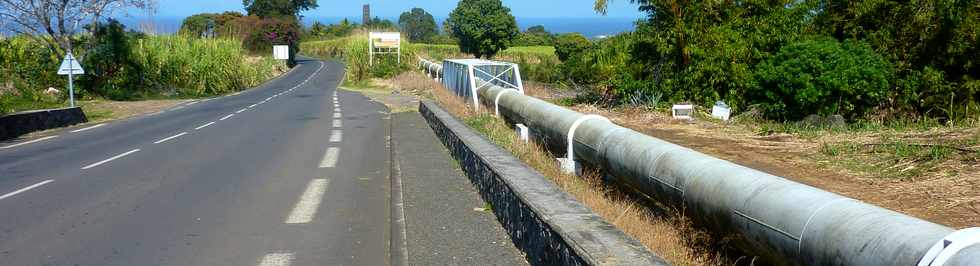 2 septembre 2015 -  St-Pierre - Conduite vers usine hydrolectrique du Bras de la Plaine