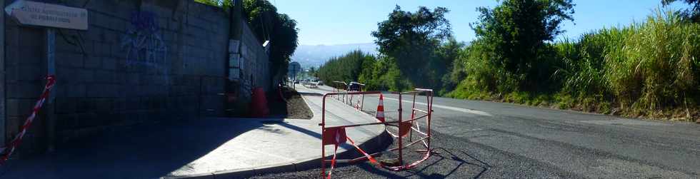 12 juin 2016 - St-Pierre - CD26 - Construction de trottoir