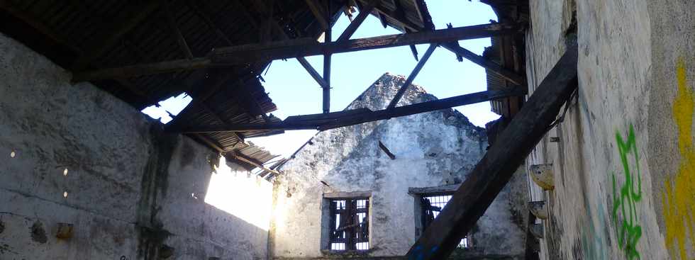 9 avril 2017 - St-Pierre - Pierrefonds - Ancienne usine sucrire -