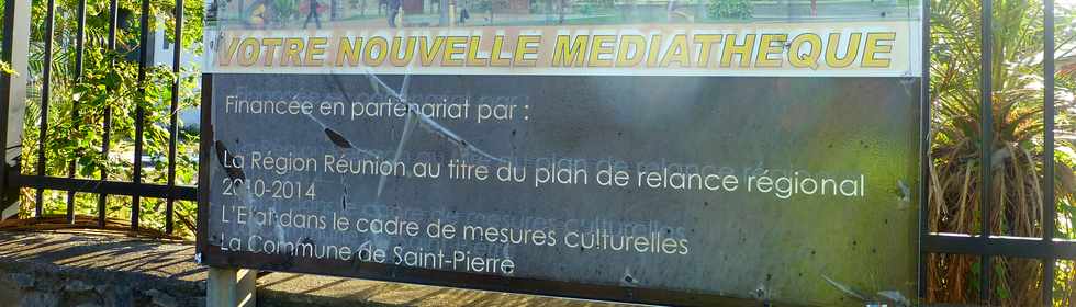 25 juin 2017 - St-Pierre - Grands Bois - Ancienne usine - Mdiathque - travaux d'agencement -