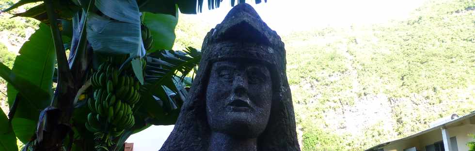 8 avril 2018 - Bras de Cilaos - let Furcy - Sculptures d'Antoine Ethve, tailleur de pierre