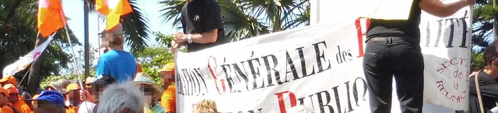 9 octobre 2018 - St-Pierre - Place de la mairie - Dfil de l'intersyndicale -